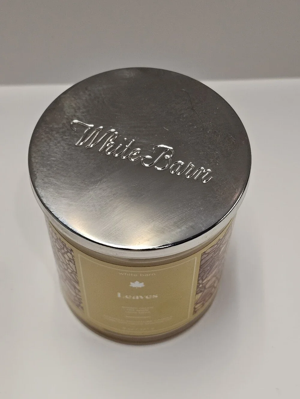 Bath & Body Works White Barn Leaves scented 8 Oz candle New